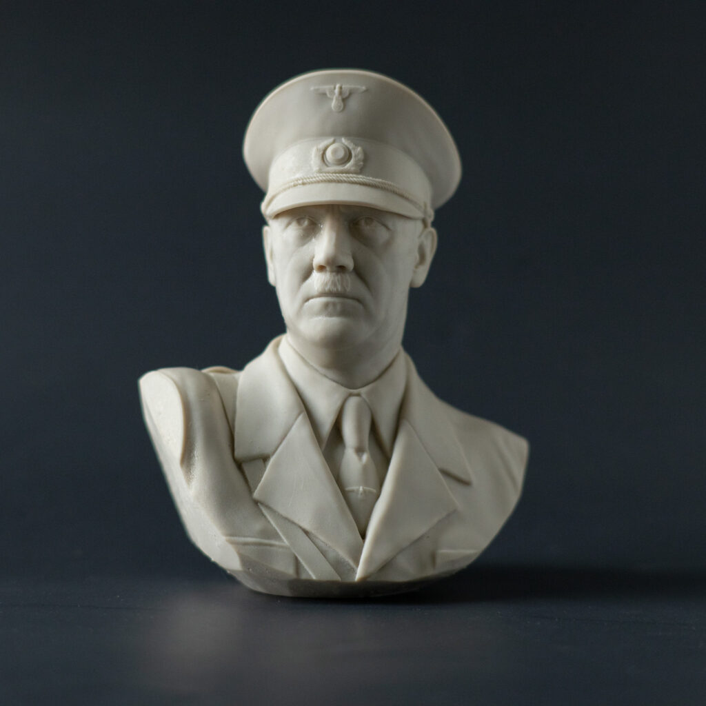 3d-resin-busts-invisible-empire